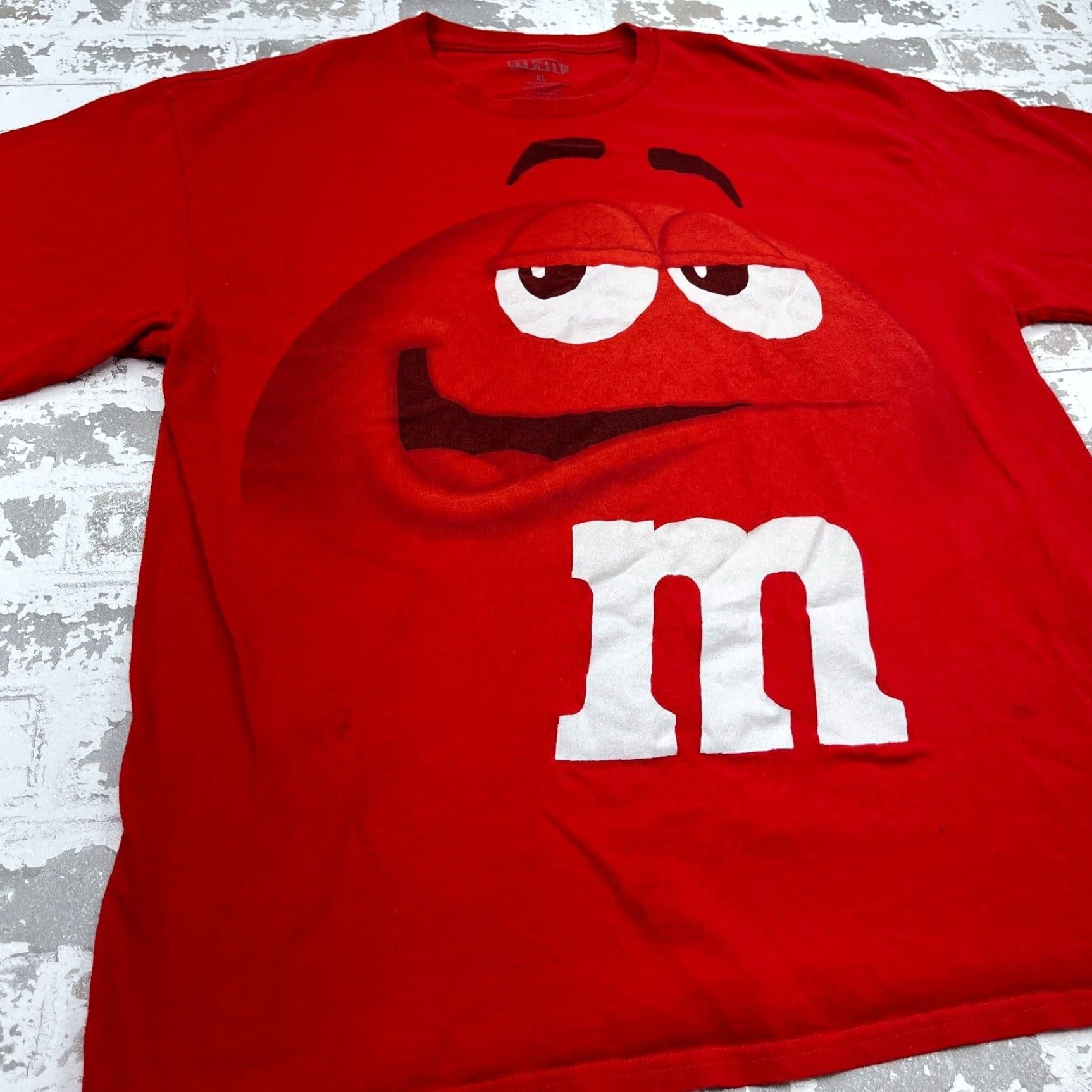 Vintage VINTAGE M&Ms Shirt Men XL Red Tee All Over Print AOP Y2K Cyber Big Head Racing Shirt Size US XL / EU 56 / 4 - 4 Thumbnail