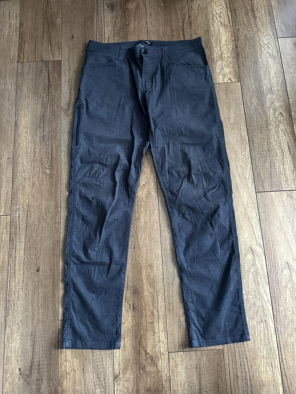 Arc'teryx Arcteryx A2B Commuter Pants Trousers Reflective Size US 34 / EU 50 - 2 Thumbnail