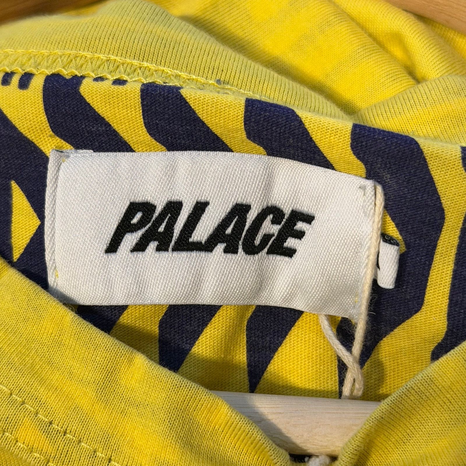 Palace Palace Print T-Shirt Size US L / EU 52-54 / 3 - 3 Thumbnail