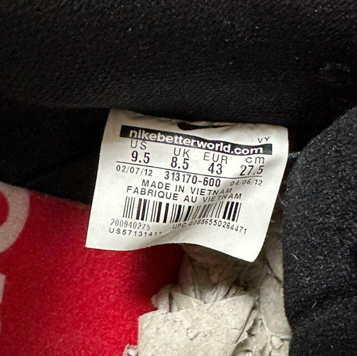 Nike × Supreme 2012 Nike Dunk SB Low Supreme Red Cement (2012) Size US 9.5 / EU 42-43 - 10 Thumbnail