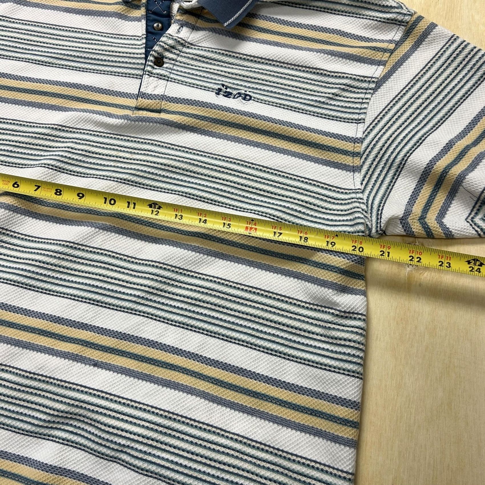 Izod Izod Polo Shirt Men Large White Stripe 100% Cotton Malaysia Casual Knit - Pre-Owned Size US L / EU 52-54 / 3 - 5 Thumbnail