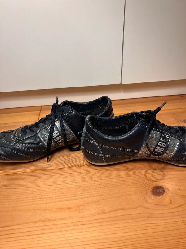 Dirk Bikkembergs Black Leather Trainers Soccer Shoes Football Sneakers y2k Size US 6 / EU 39 - 3 Thumbnail