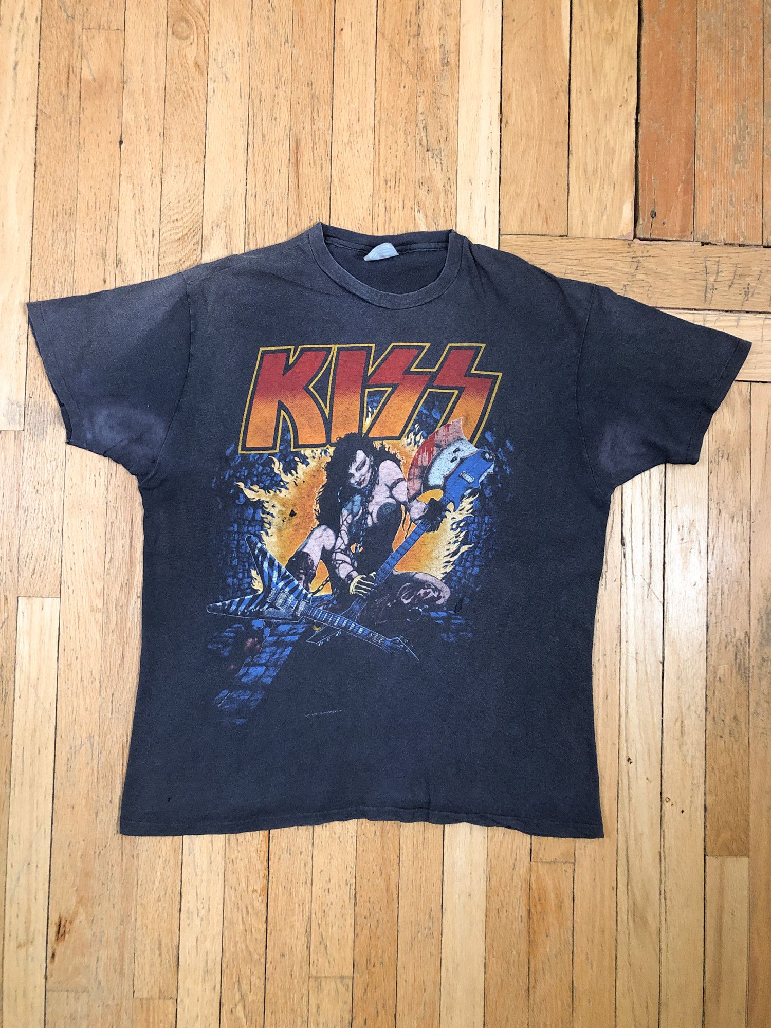 KISS × Vintage 1985 Single Stitch Sun Faded 'Kiss' World Tour T-Shirt Size US XL / EU 56 / 4 - 1 Thumbnail