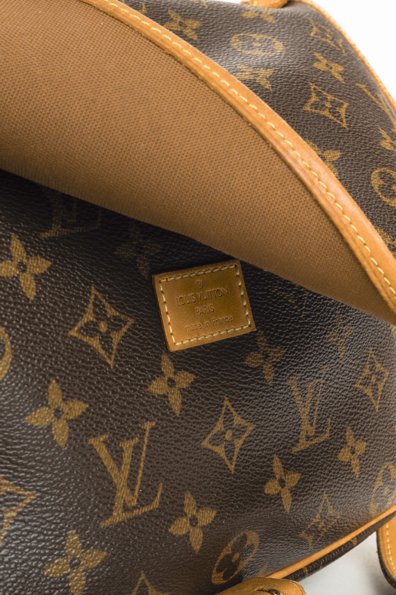Louis Vuitton Louis Vuitton Saumur 28 , Double Side Saddle Messenger Bag Size ONE SIZE - 11 Thumbnail