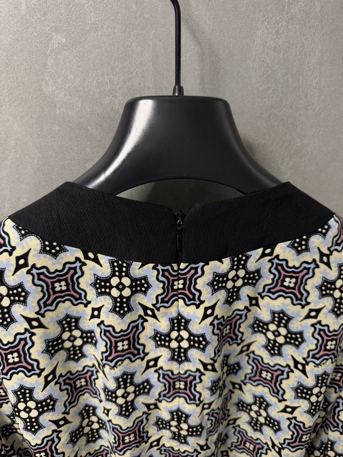 Prada Prada 2015 Purple & Blue Printed Viscose Stretch Crepe Dress Size S / US 4 / IT 40 - 15 Thumbnail