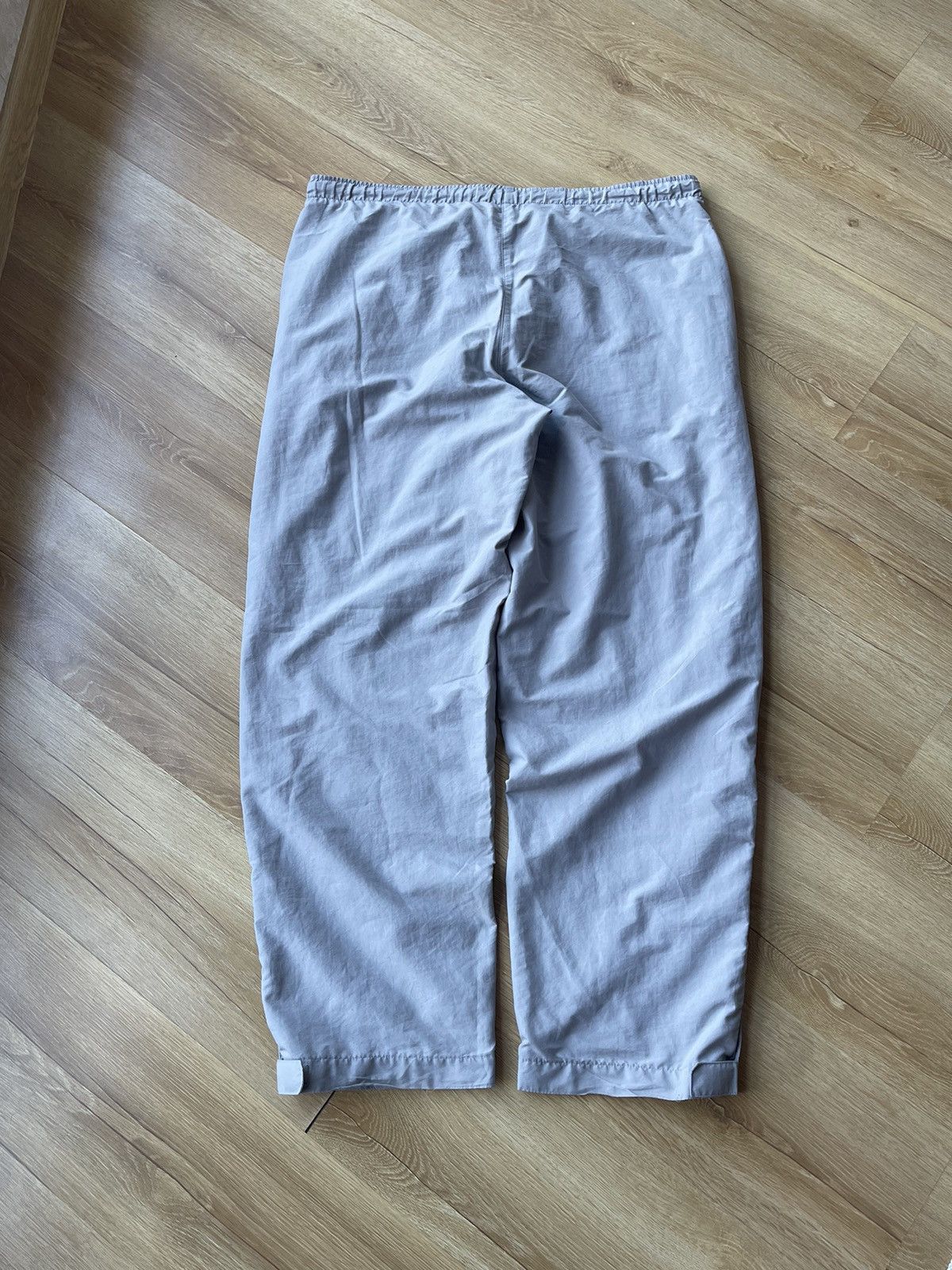 Nike Vintage Nike Swoosh Baggy Parachute Track Pants Size L Size US 38 / EU 54 - 21 Thumbnail