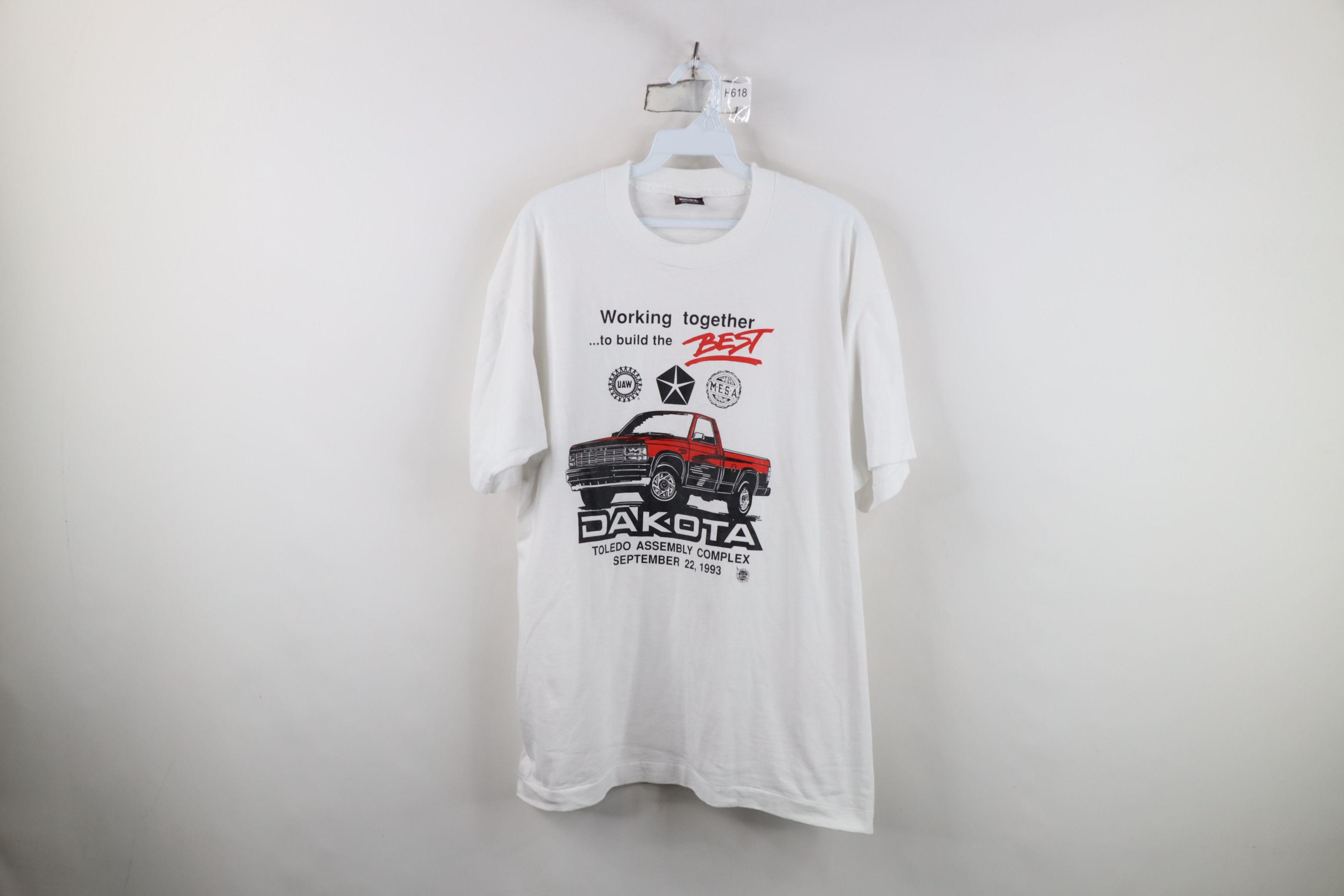 Vintage Vintage 90s Dakota Sport Truck Short Sleeve T-Shirt USA Size US XL / EU 56 / 4 - 1 Thumbnail