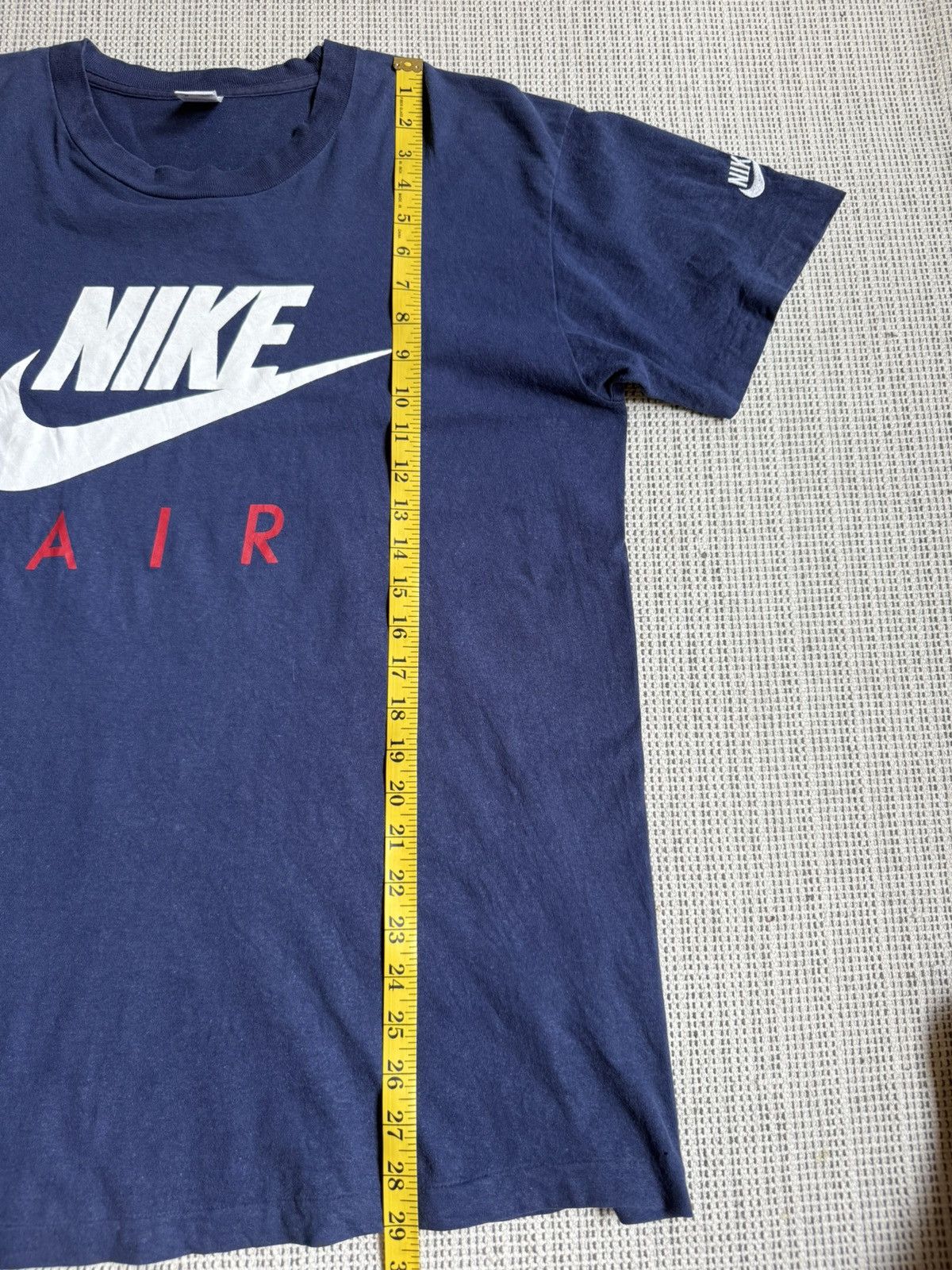 Nike Vintage 90s Nike Air tshirt Size US L / EU 52-54 / 3 - 7 Thumbnail