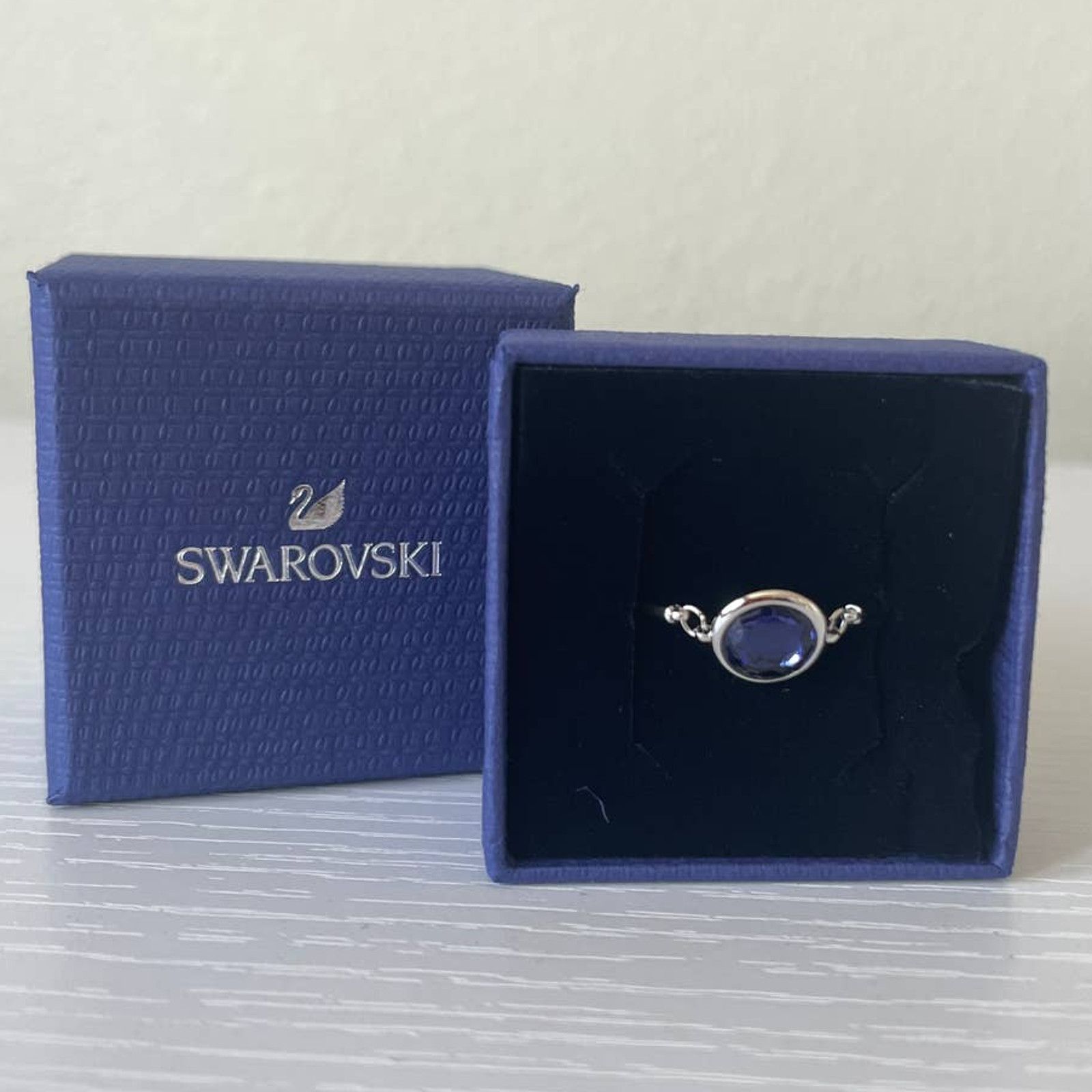 Swarovski Swarovski Tahlia ring Round, Blue, Rhodium plated size 6 Size ONE SIZE - 1 Thumbnail