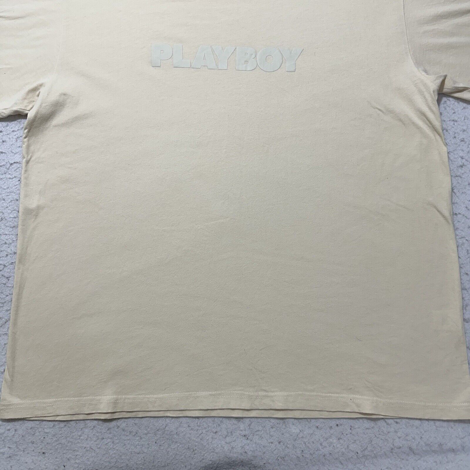 Pacsun Playboy Pacsun XL Ivory Cream Bunny Logo Graphic T Shirt Size US XL / EU 56 / 4 - 7 Thumbnail