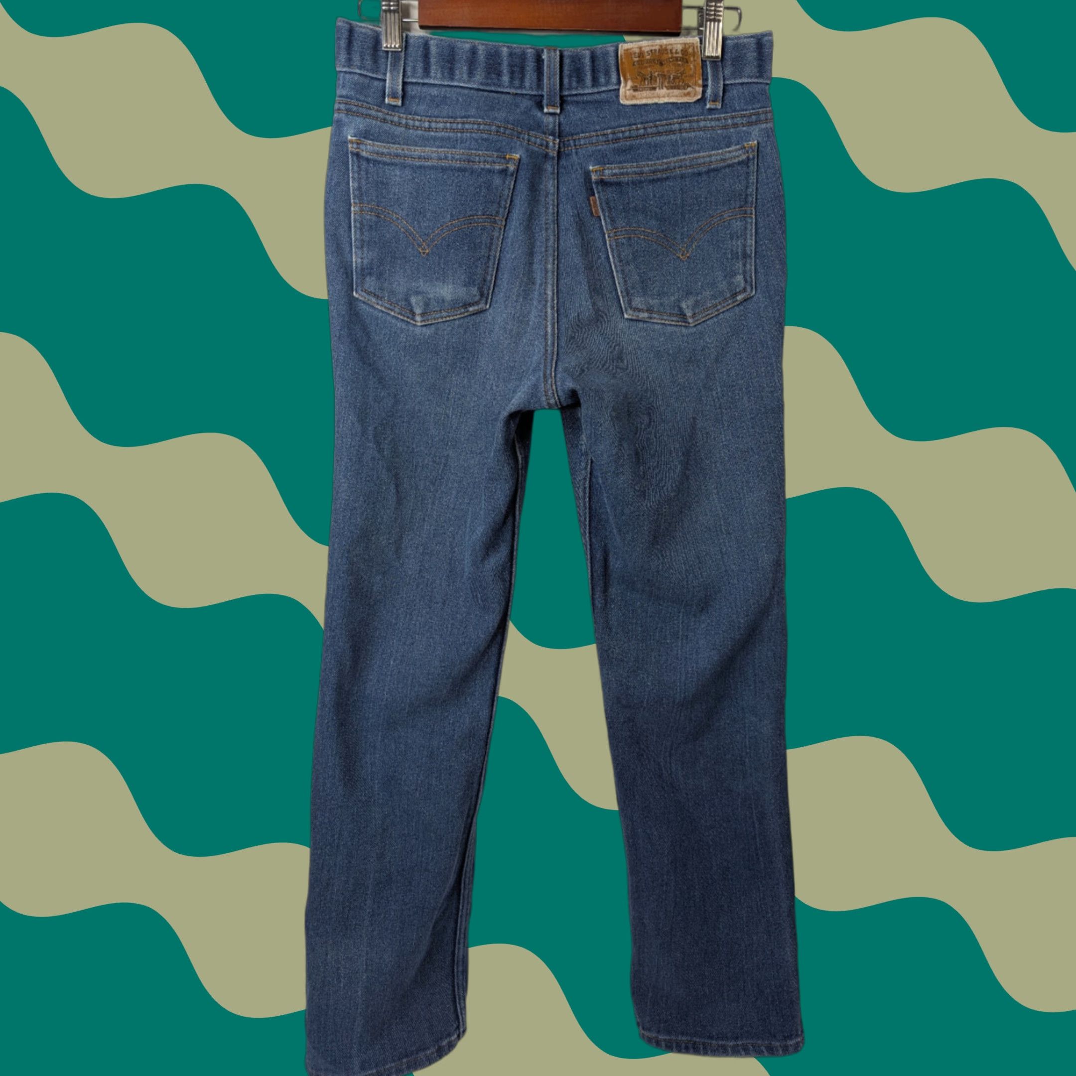 Levi's VINTAGE Levi's 547 Jeans Mens 31 Blue Denim 5-Pocket Straight 90s Boys? Size US 31 - 1 Thumbnail