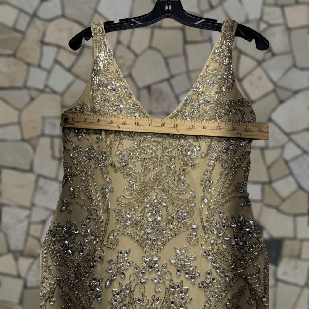 Vintage VINTAGE Theia Beaded Dress Women's 4 Knee Length Champagne Sleeveless V-Neck Pencil Dress Reg/Regular Formal Wedding Party/Cocktail Mens Girls? Size S / US 4 / IT 40 - 1 Thumbnail