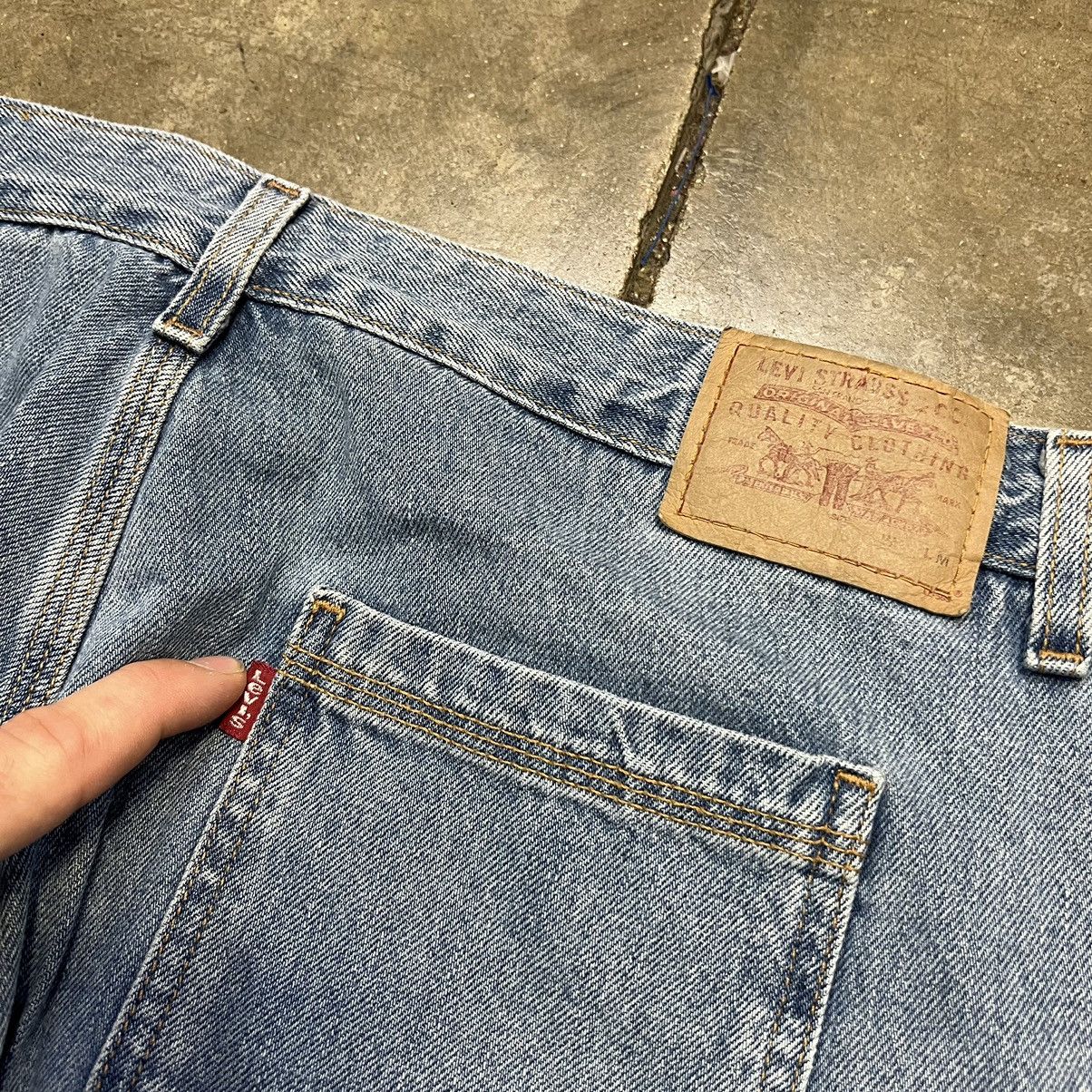 Levi's × Vintage Vintage Y2K Levi’s Wide Leg Baggy Cargo Denim Jeans Faded Size US 35 - 10 Thumbnail