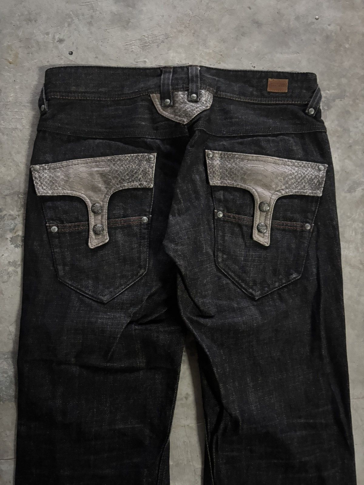 Tornado Mart FLARE NICOLE CLUB FOR MEN SNAKE SKIN POCKET TWIST BOOTCUT Size US 32 / EU 48 - 13 Thumbnail