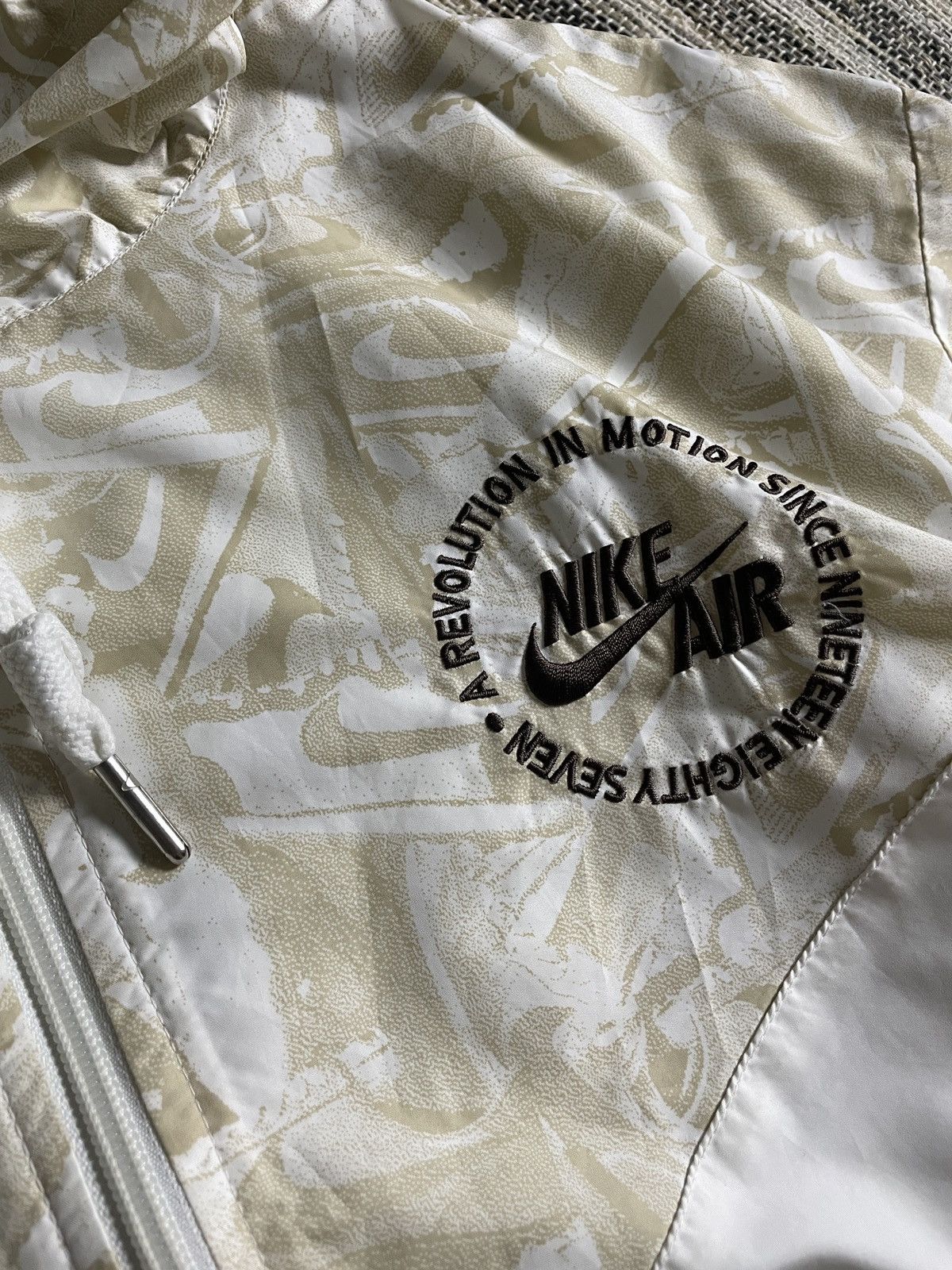 Nike NIKE 00s Reversible Retro Vintage Nylon Track Top Jacket Size US L / EU 52-54 / 3 - 9 Thumbnail