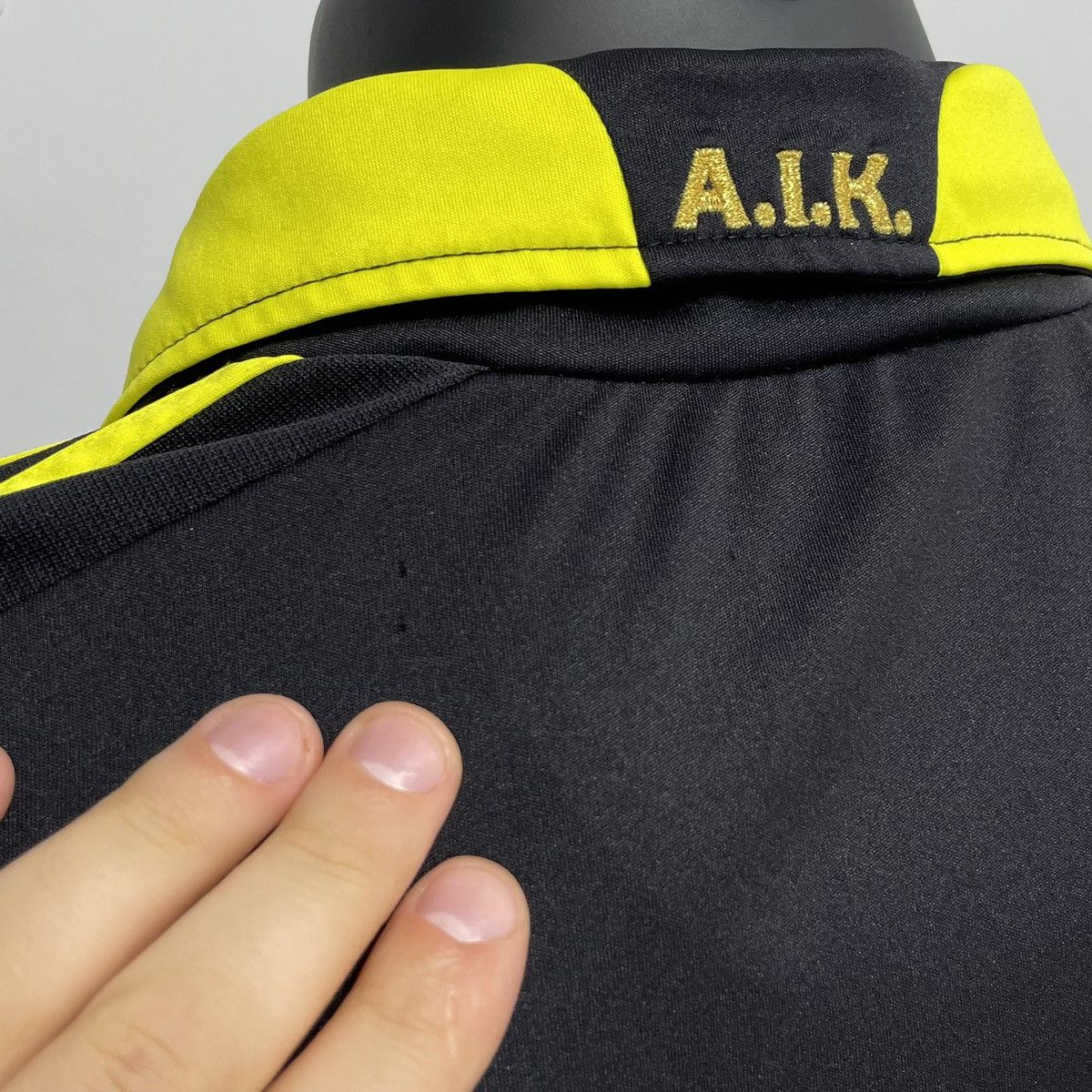 Adidas Adidas AlK Stockholm 2010/11 Home Football Soccer Jersey Size US M / EU 48-50 / 2 - 7 Thumbnail