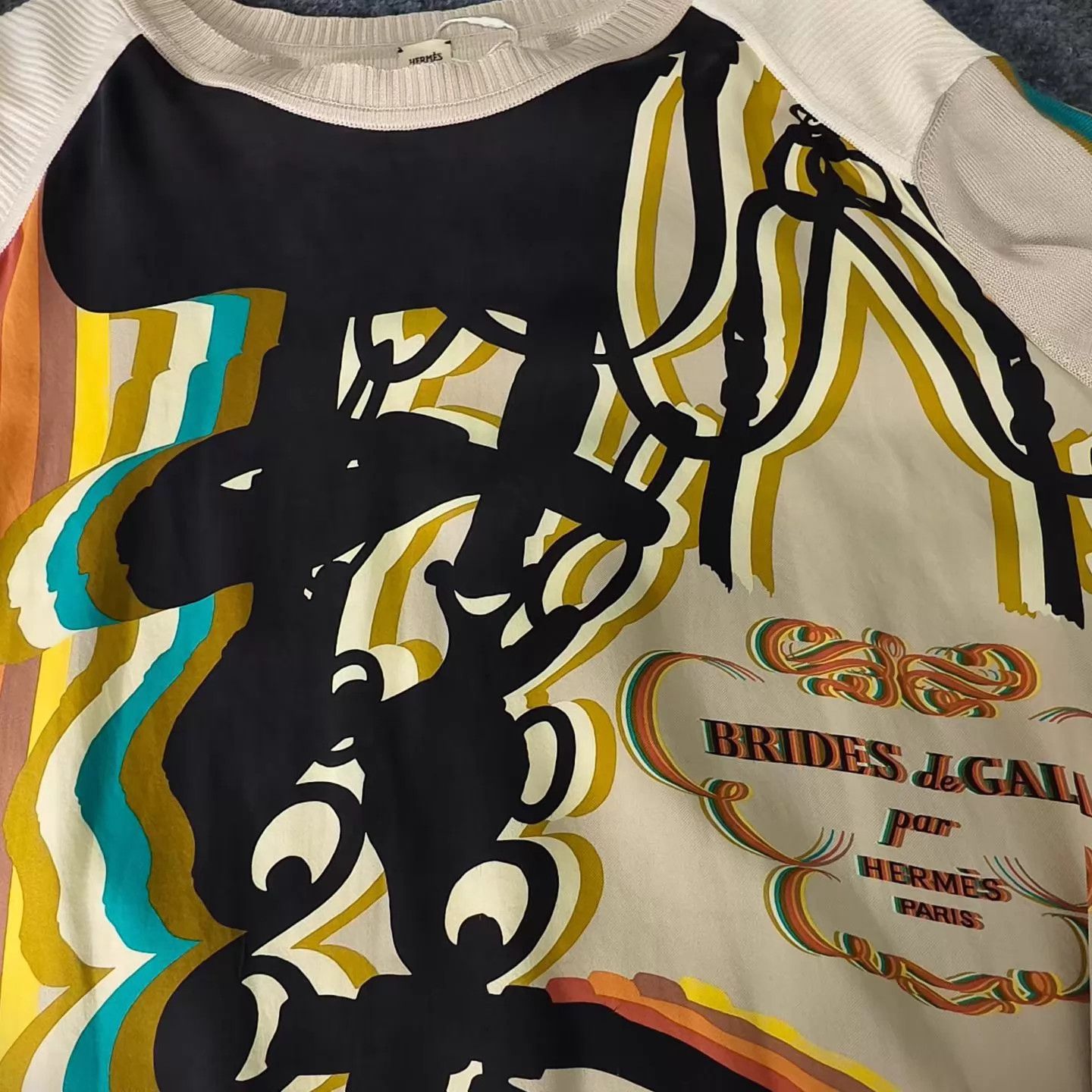 Hermes Hermes Chest Logo Colorblock Yellow Knit Top Size 38 99 Size S / US 4 / IT 40 - 5 Thumbnail