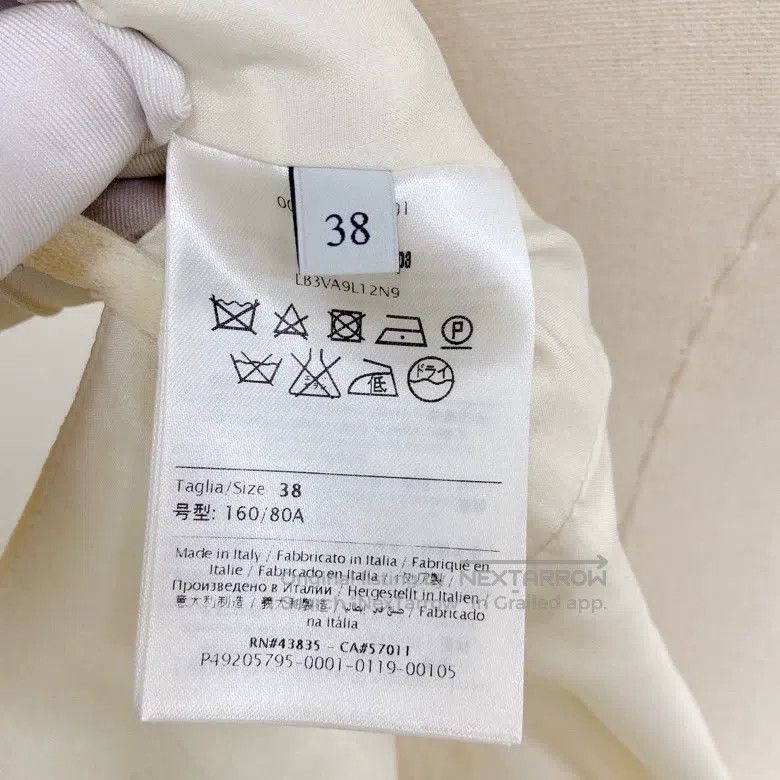 Other Valentino White cape dres Size M / US 6-8 / IT 42-44 - 7 Thumbnail