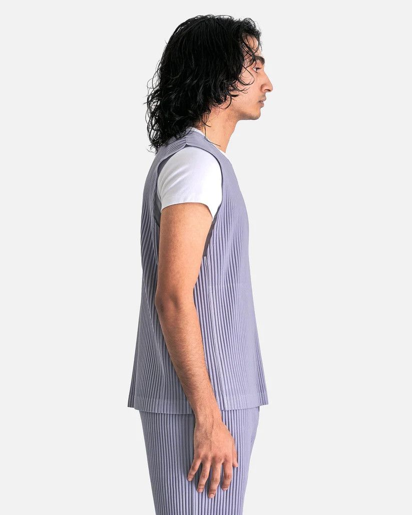 Homme Plisse Issey Miyake o1s1v1r1oon0925 Mc August Vest in Mole Grey Size US M / EU 48-50 / 2 - 2 Thumbnail