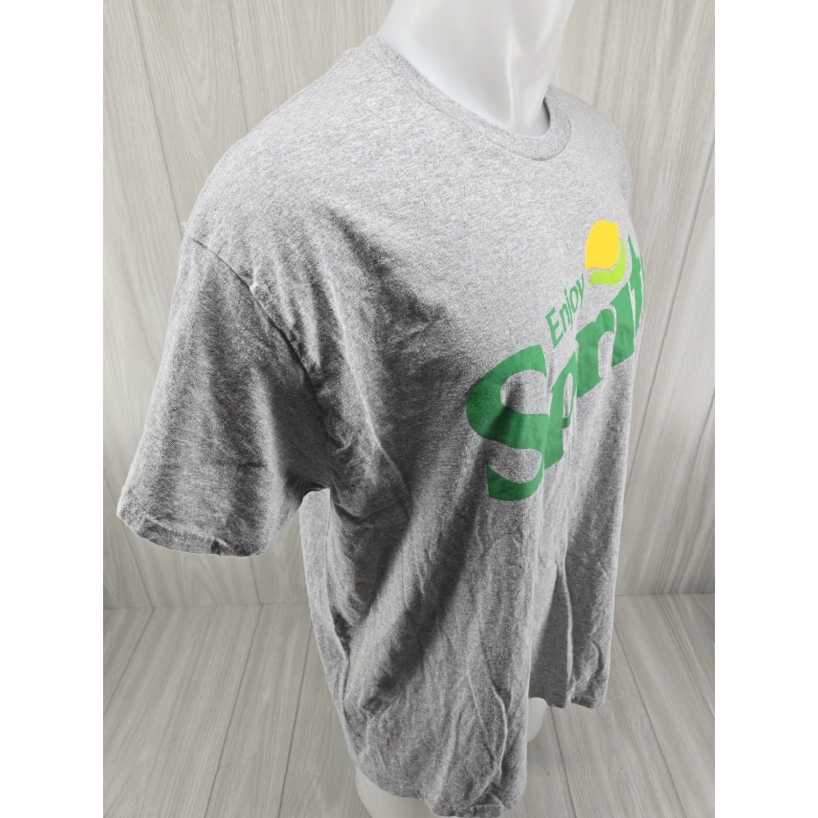 Vintage Coca-Cola Sprite Logo Men's Graphic T-shirt XL Gray Size US XL / EU 56 / 4 - 7 Thumbnail