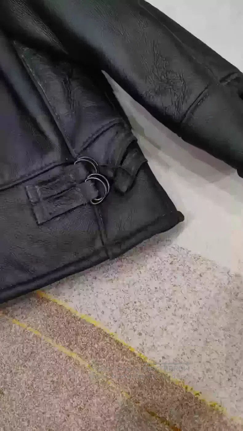 Schott Schott Fur is integrated into the leather coat Size US M / EU 48-50 / 2 - 7 Thumbnail