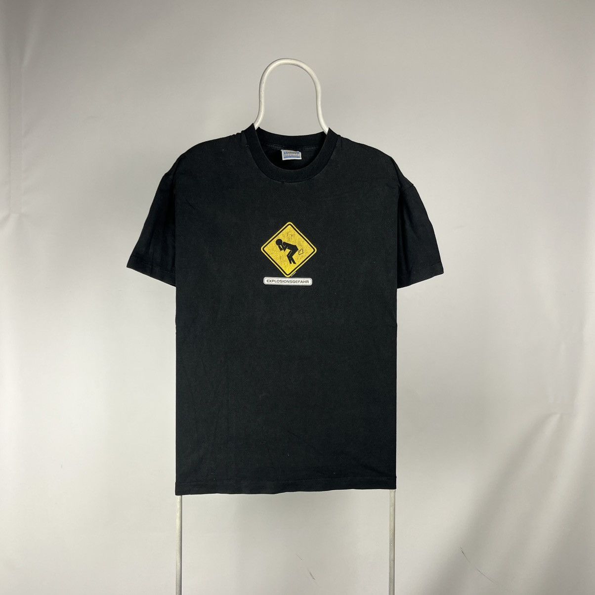 Band Tees EXPLOSIONSGEFAHR Tshirt Box Logo Humor Size US L / EU 52-54 / 3 - 1 Thumbnail