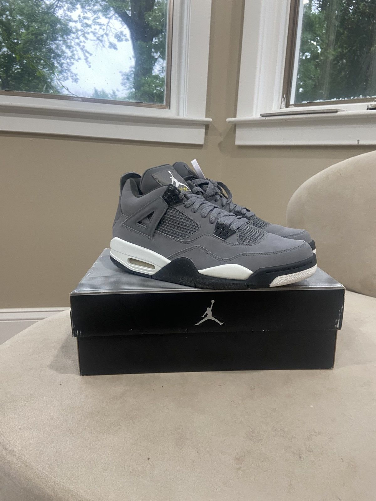 Jordan 4 Cool Grey