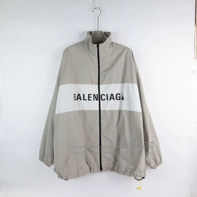 Balenciaga Balenciaga Letter Pattern Printed Zipper Long Windbreaker Size US M / EU 48-50 / 2 - 1 Thumbnail