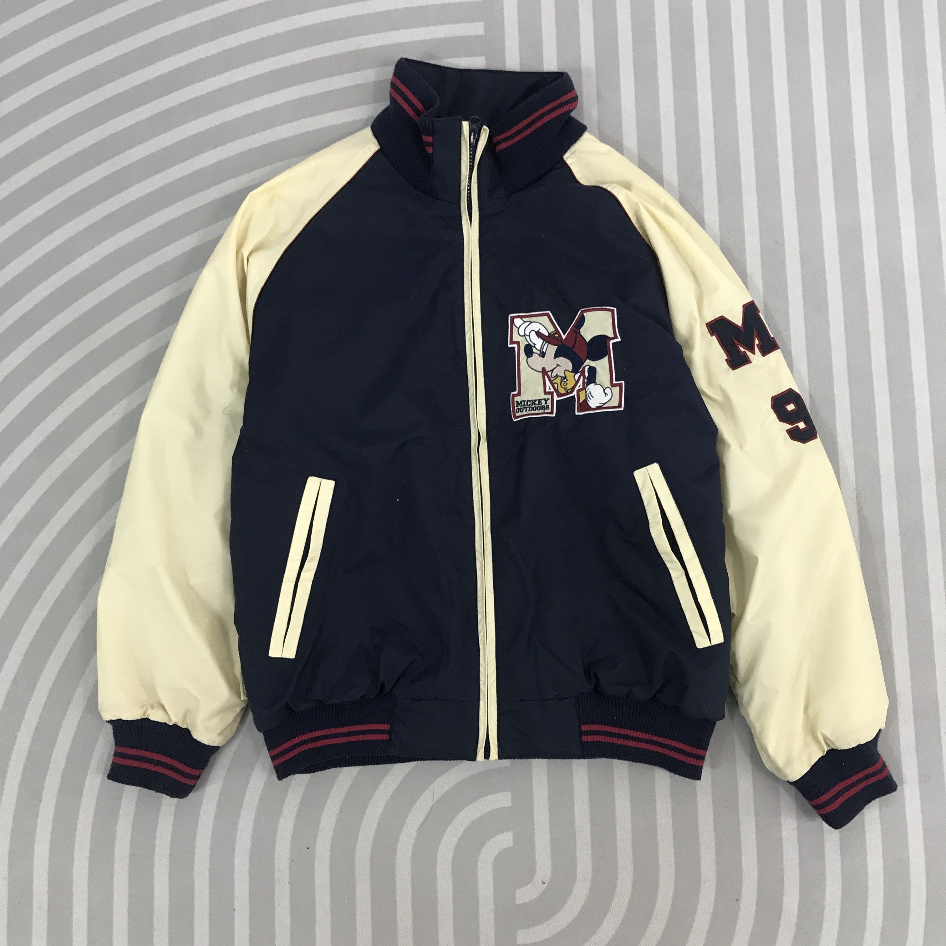 Japanese Brand × Mickey Mouse × Vintage Vintage Mickey Mouse x Logos outdoor jacket Size US L / EU 52-54 / 3 - 1 Thumbnail