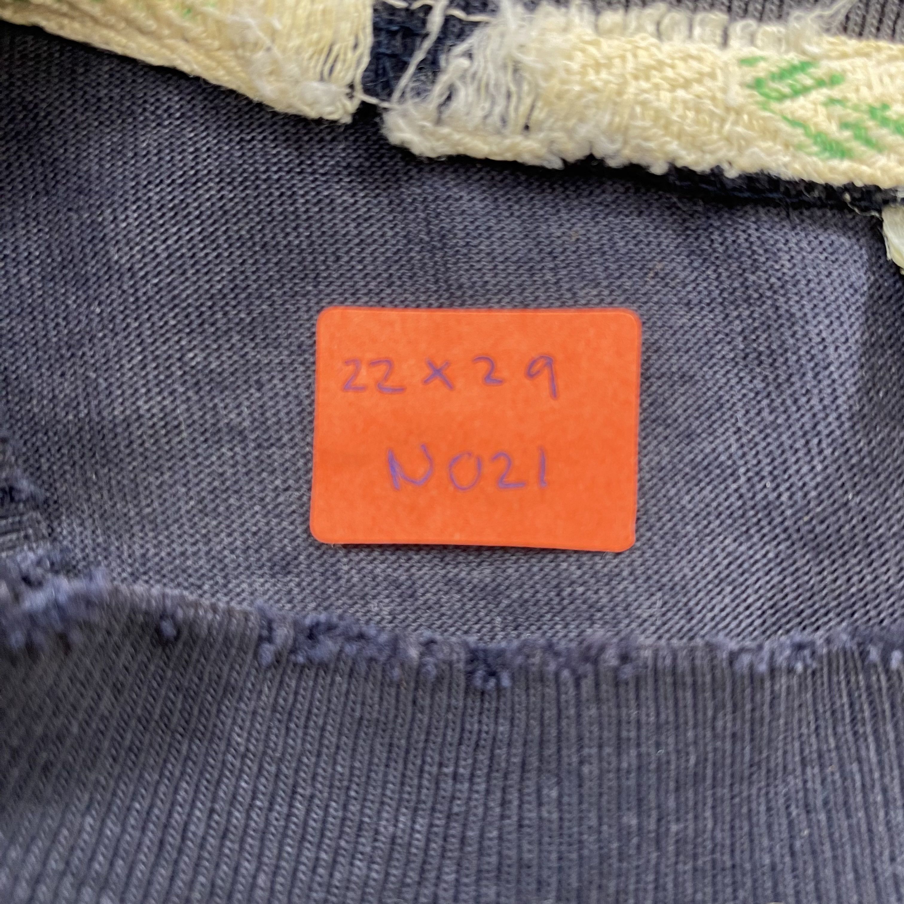 Japanese Brand Vintage sun faded big logo tshirt-N021 Size US L / EU 52-54 / 3 - 5 Thumbnail