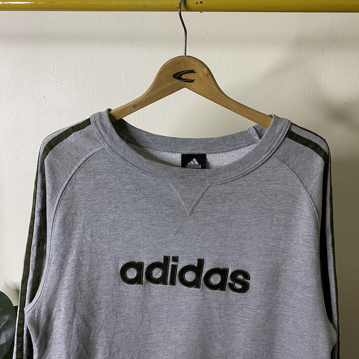 Adidas × Vintage Vintage 2006 Adidas Spell Out Sweatshirt Size US M / EU 48-50 / 2 - 2 Thumbnail