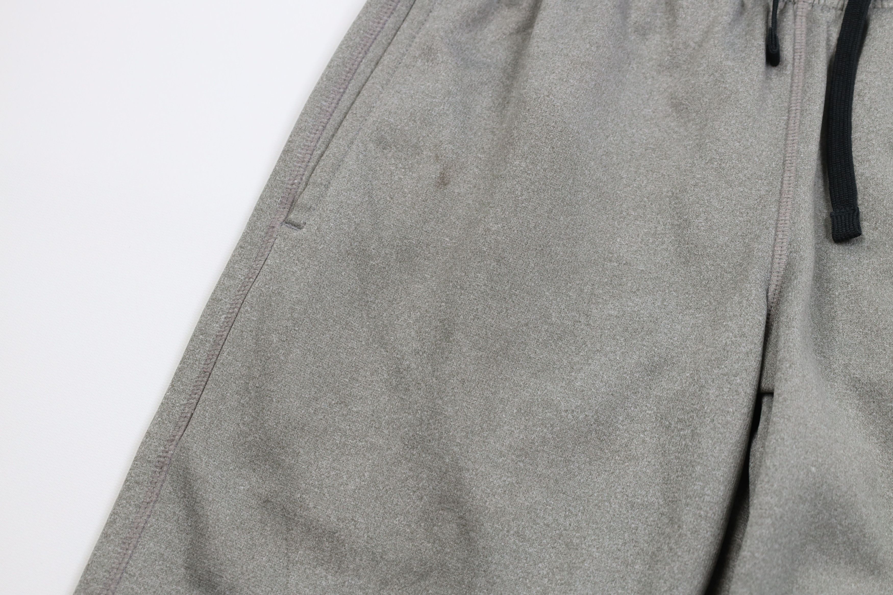 Nike Vintage Y2K Nike Therma Fit Mini Swoosh Wide Leg Sweatpants Size US 32 / EU 48 - 6 Thumbnail