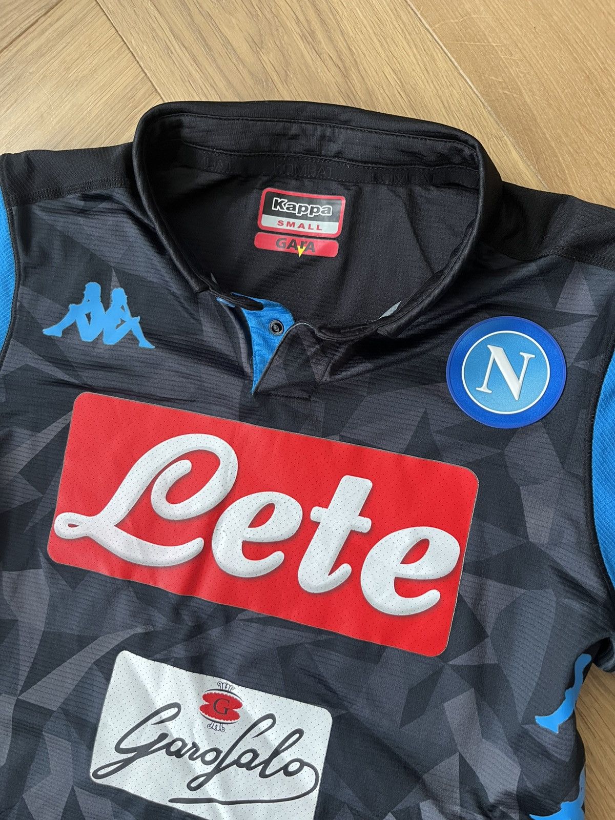 Kappa Kappa 2018/19 Napoli Authentic Away Shirt Size S Size US S / EU 44-46 / 1 - 5 Thumbnail