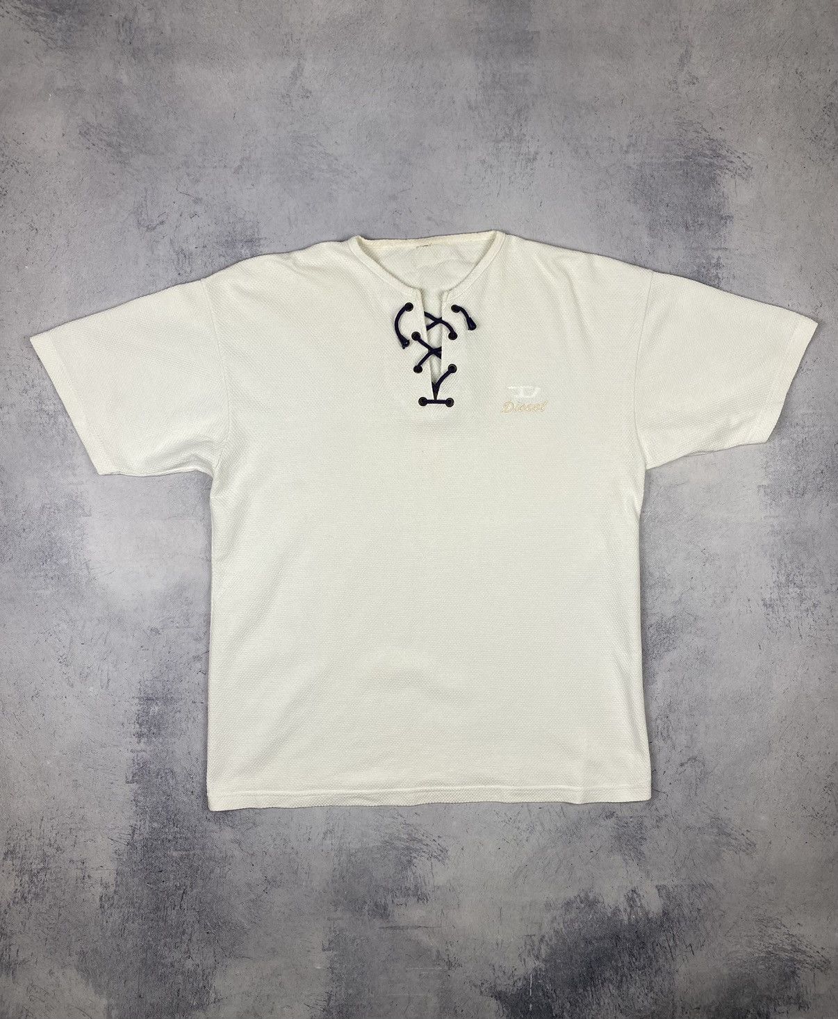 Diesel Vintage Diesel 00s Avant-Garde Graphic T-Shirt – Y2K Era Size US L / EU 52-54 / 3 - 2 Thumbnail