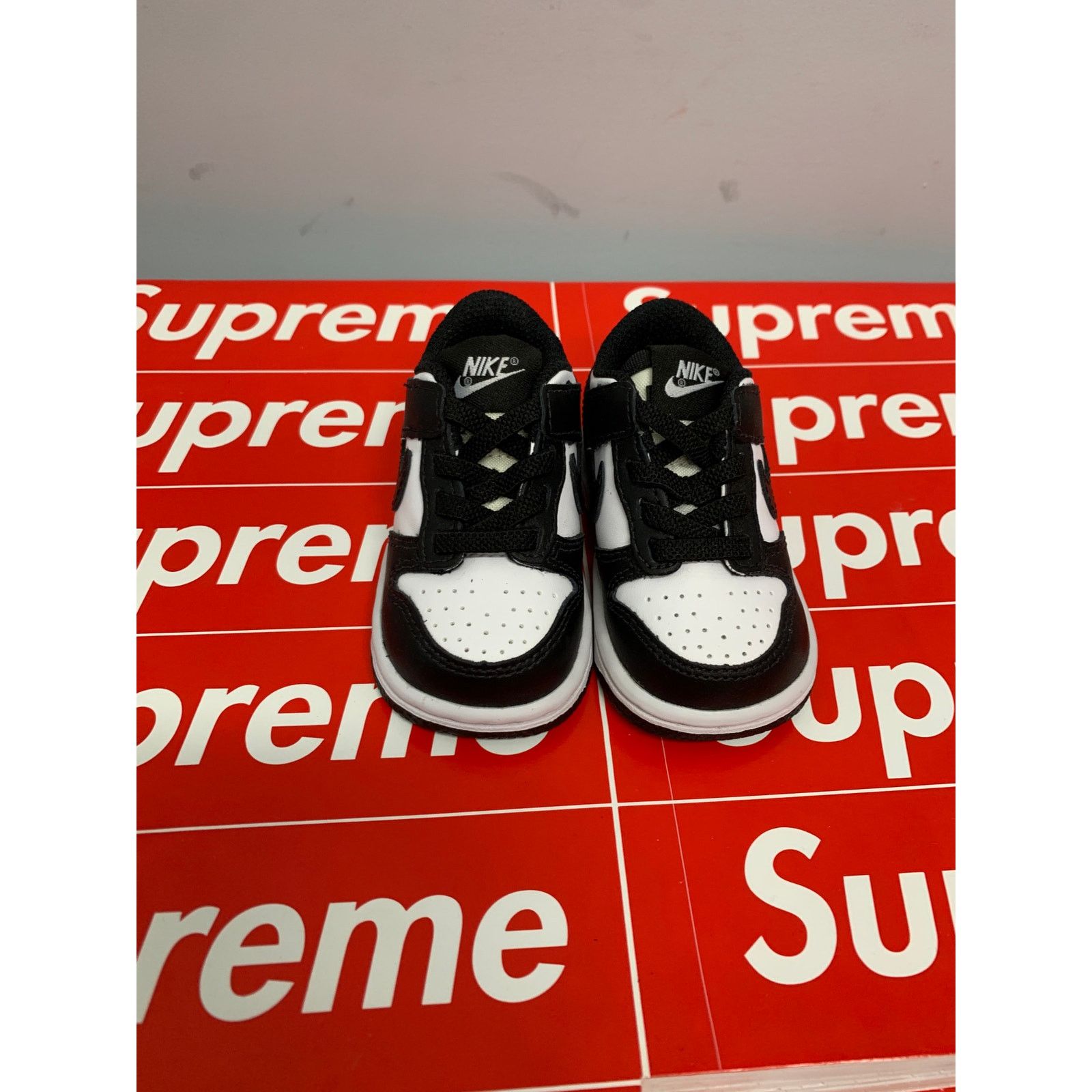 Nike Nike Dunk Low Retro White Black Panda Toddler 3C SHIPS NOW Size US 5 / EU 37 - 2 Thumbnail