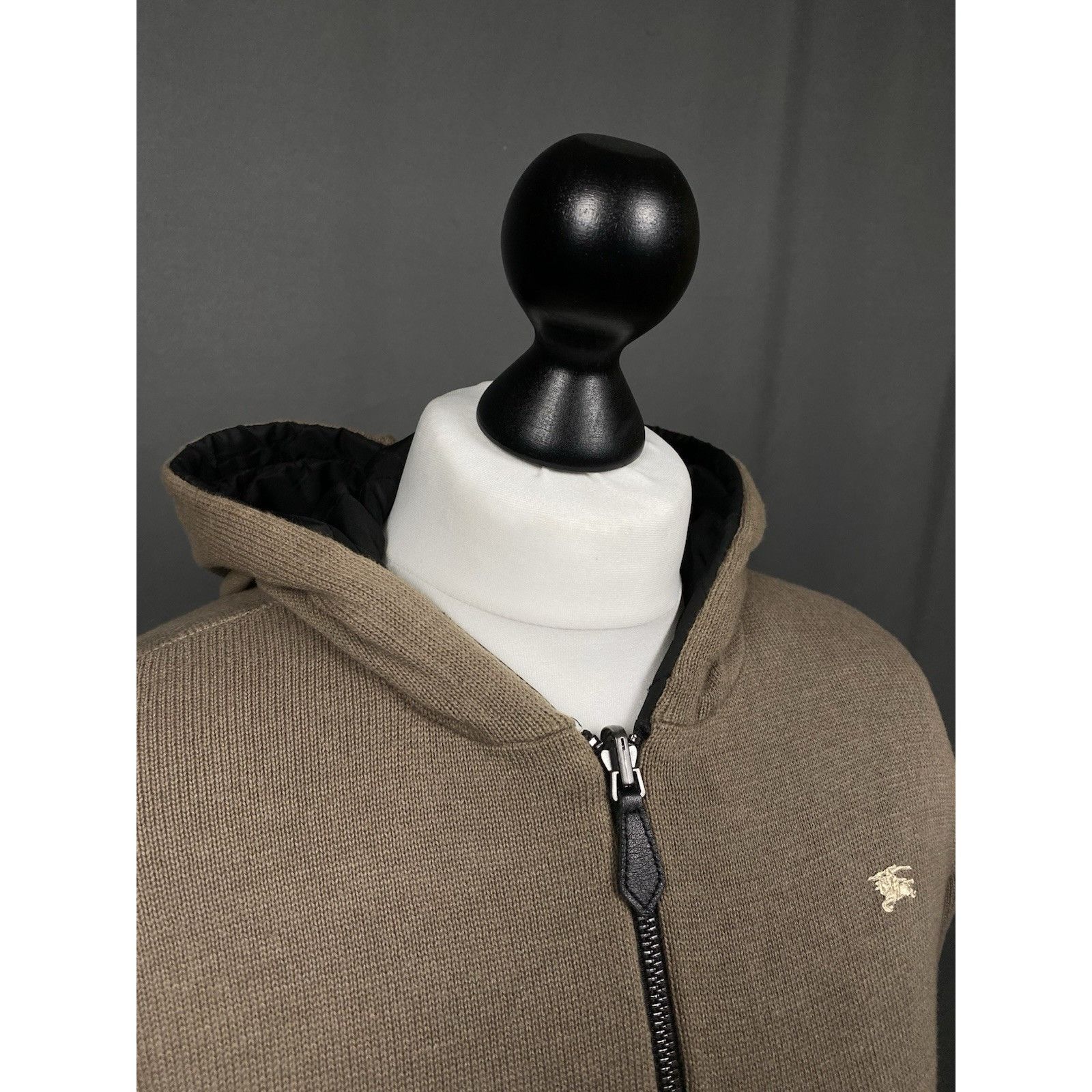 Burberry Burberry Women's Beige Black Quilted Reversible Jacket Size Size M / US 6-8 / IT 42-44 - 17 Thumbnail