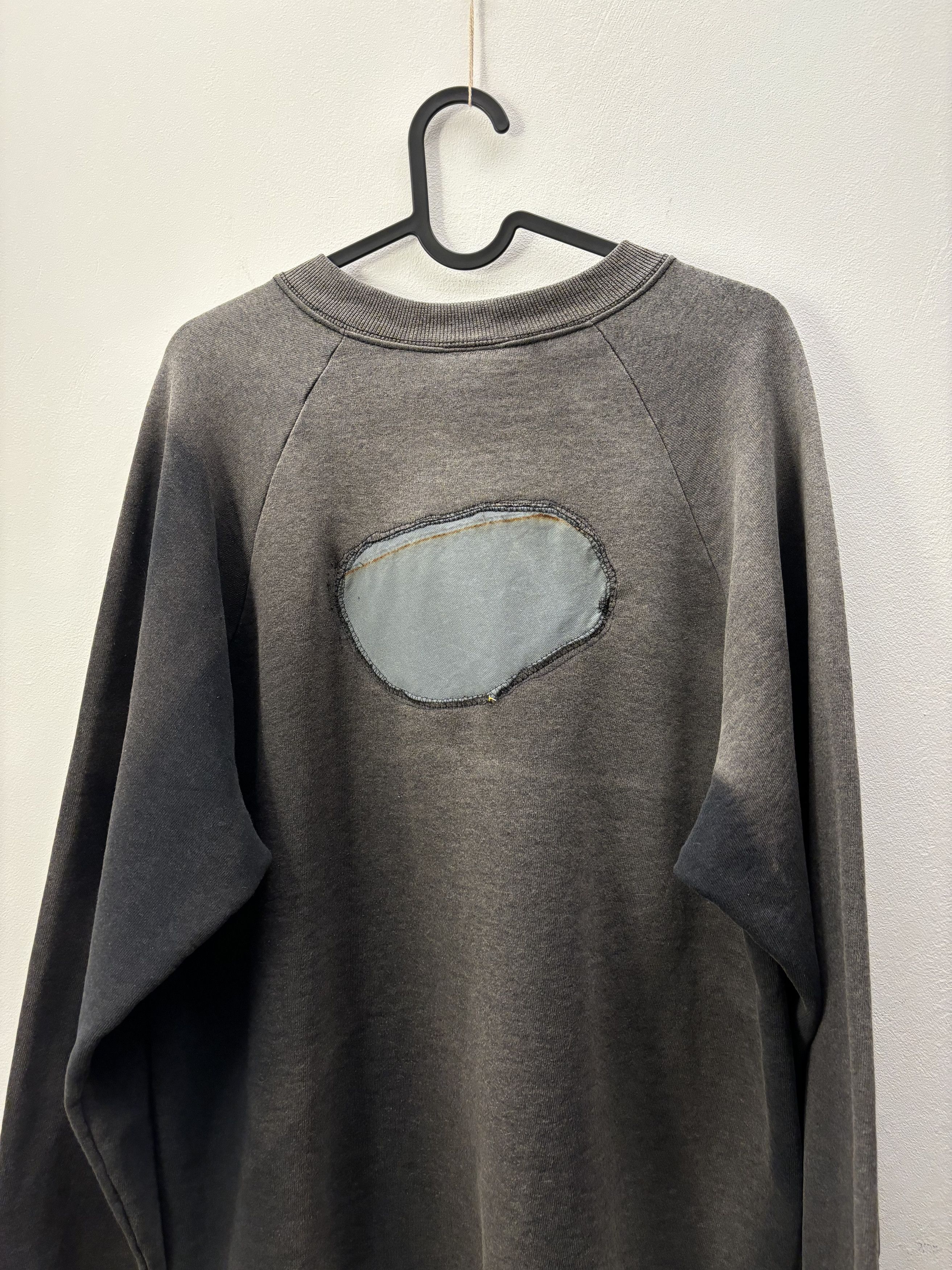Vintage Vintage Faded Repaired Screen Stars Sweatshirt Size US L / EU 52-54 / 3 - 9 Thumbnail