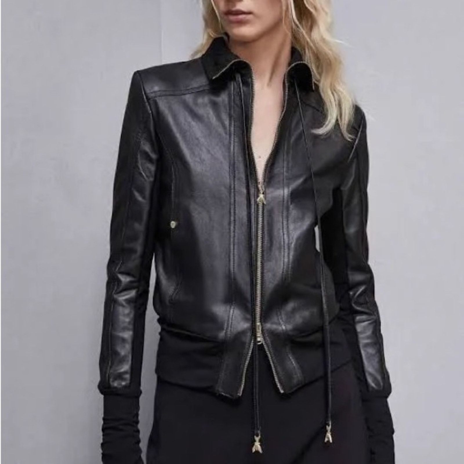 Patrizia Pepe Patrizia Pepe jacket size 42IT or 6 US Authentic Retail 750$ Size M / US 6-8 / IT 42-44 - 2 Thumbnail