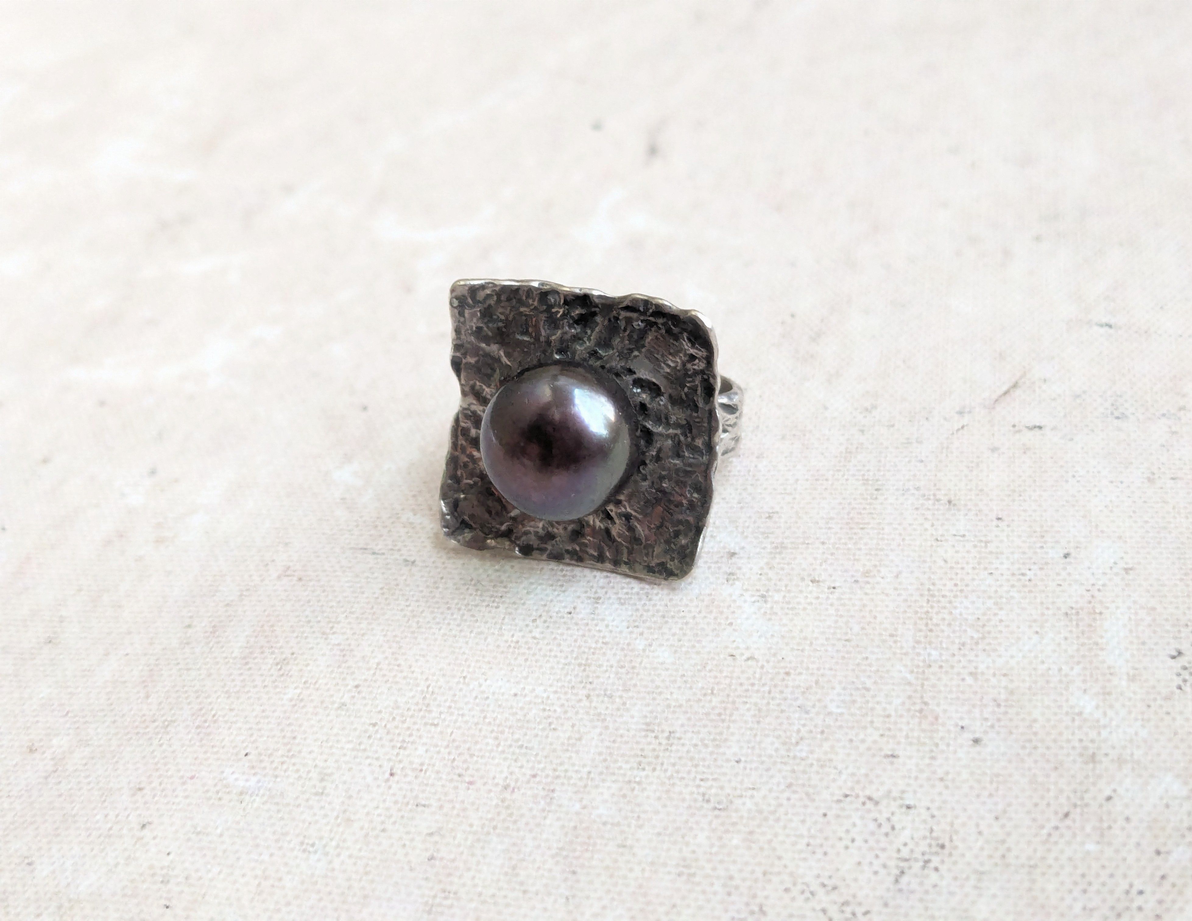 Sterling Silver Ascopa Sterling Silver Ring Black Pearl 4.5 Hammered Size ONE SIZE - 2 Thumbnail