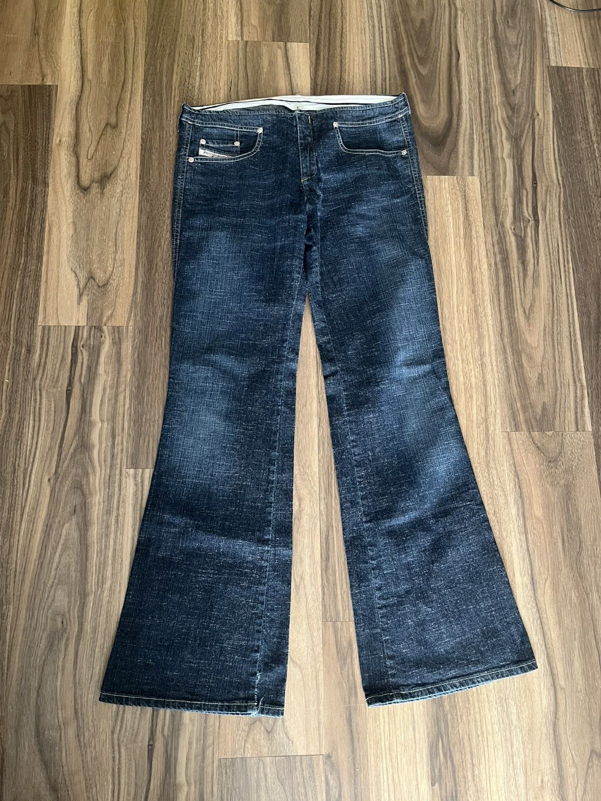 Diesel Vintage Diesel Women’s Flared Jeans Navy Y2K size 30 Size 30" / US 8 / IT 44 - 1 Thumbnail