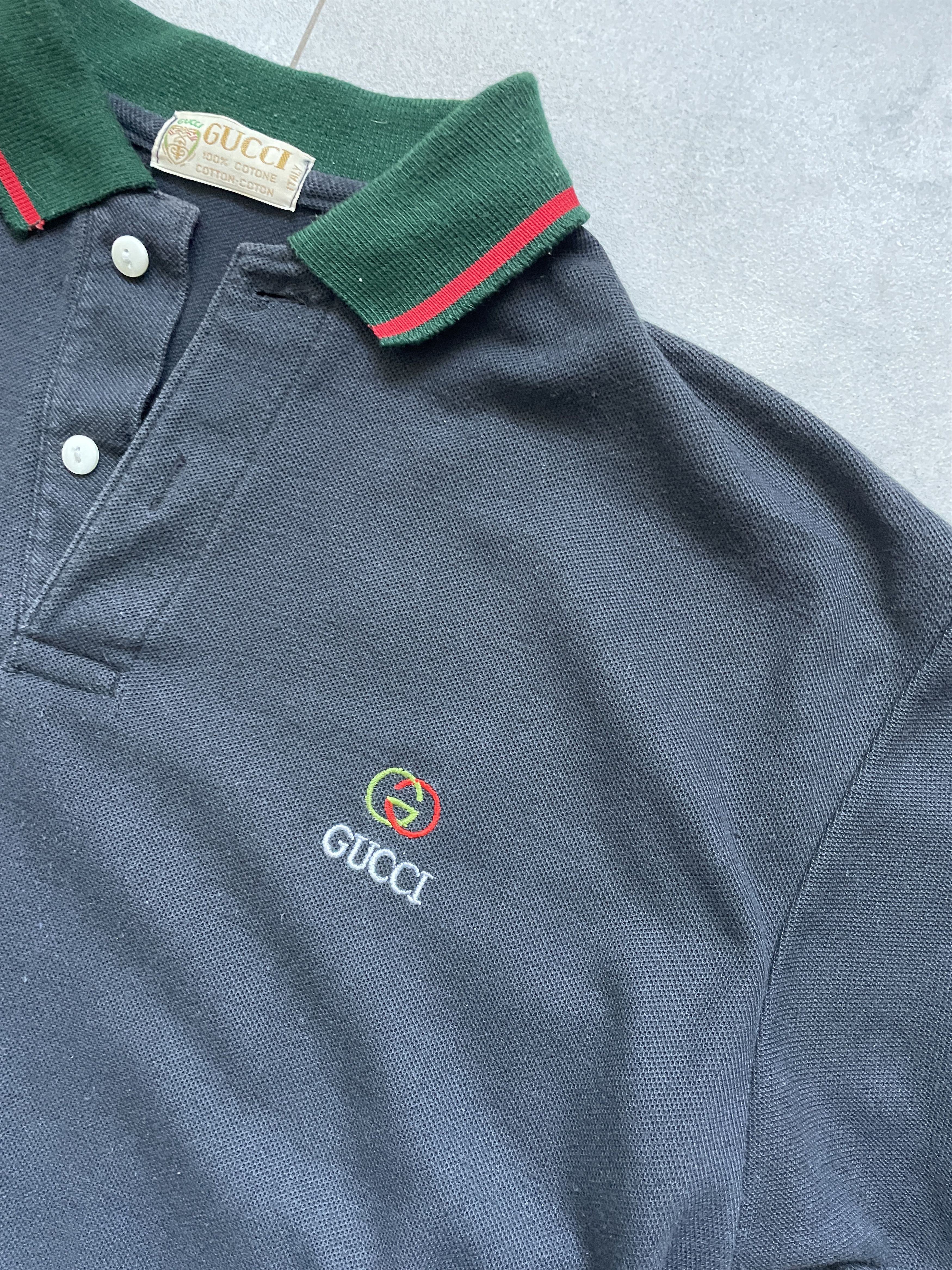 Vintage VINTAGE GUCCI B00TLEG WASHED NAVY POLO SHIRT Size US L / EU 52-54 / 3 - 1 Thumbnail