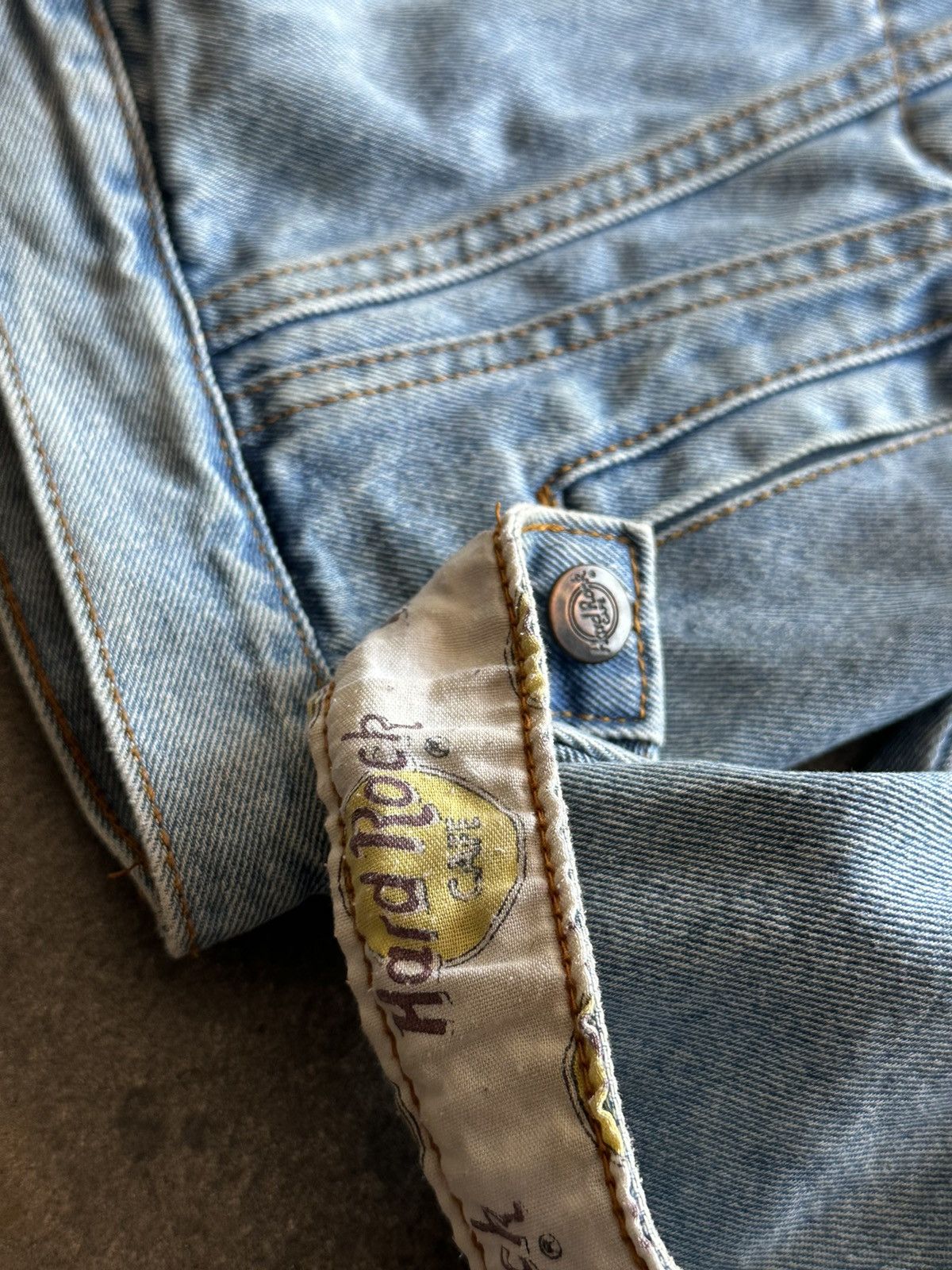Hard Rock Cafe 90s Hard Rock Cafe denim jacket Size M / US 6-8 / IT 42-44 - 3 Thumbnail