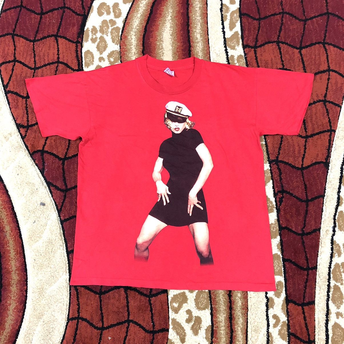 Band Tees Vintage 90s Madonna Made In Usa T Shirt Size US L / EU 52-54 / 3 - 2 Thumbnail