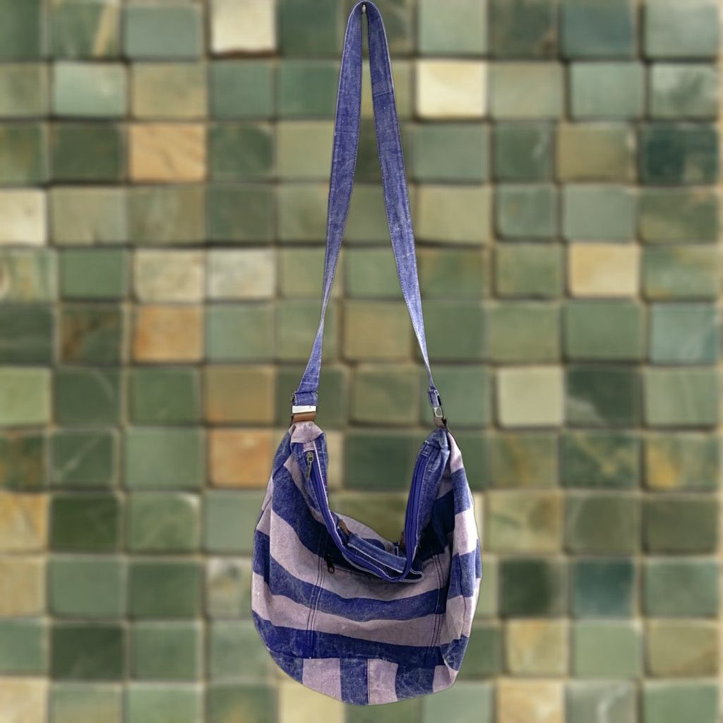 Vintage VINTAGE Beverly Hills Blues Purple Canvas Striped Crossbody Bag Size ONE SIZE - 1 Thumbnail