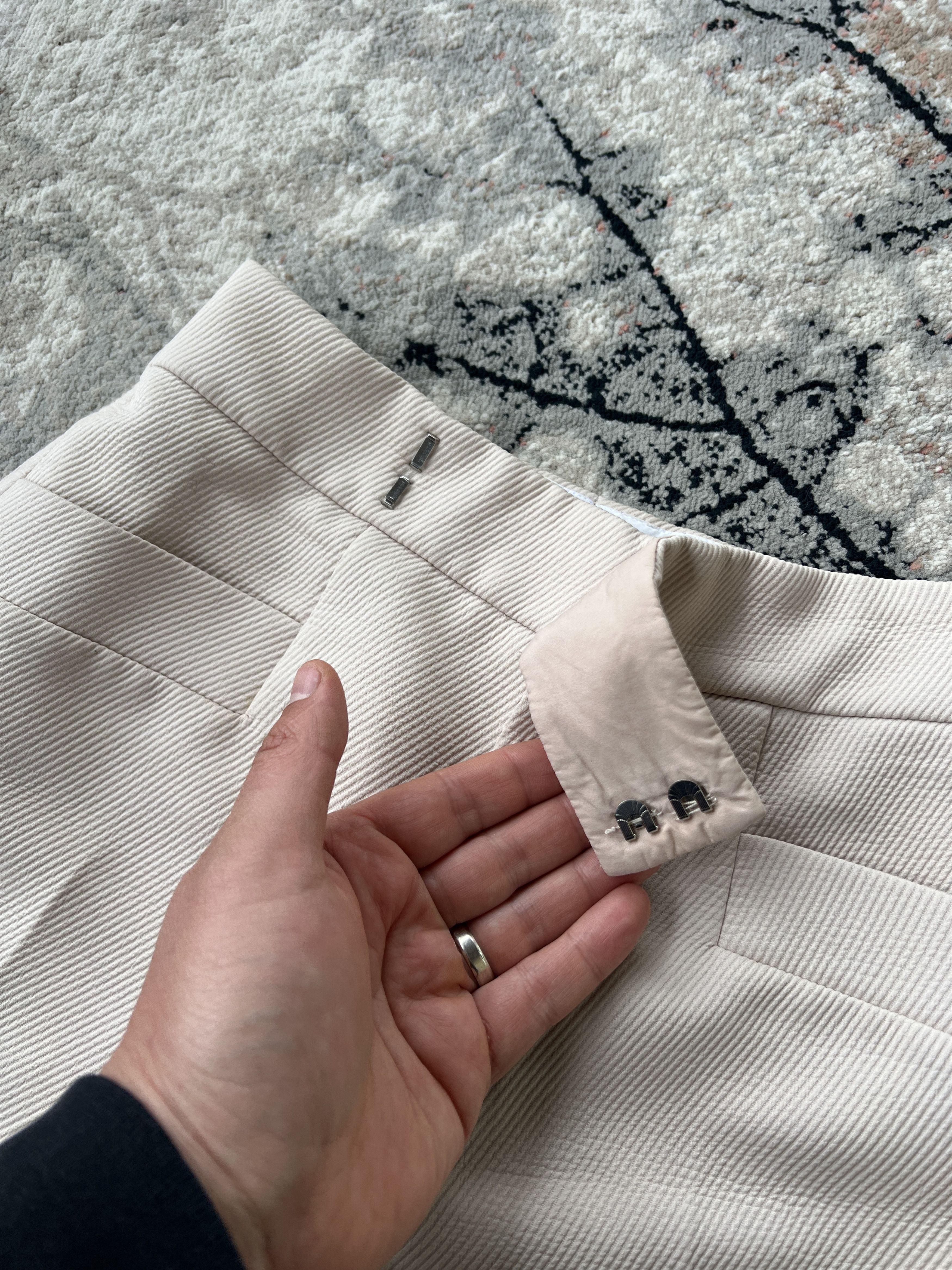 Miu Miu Miu Miu Shorts Size 26" / US 2 / IT 38 - 3 Thumbnail