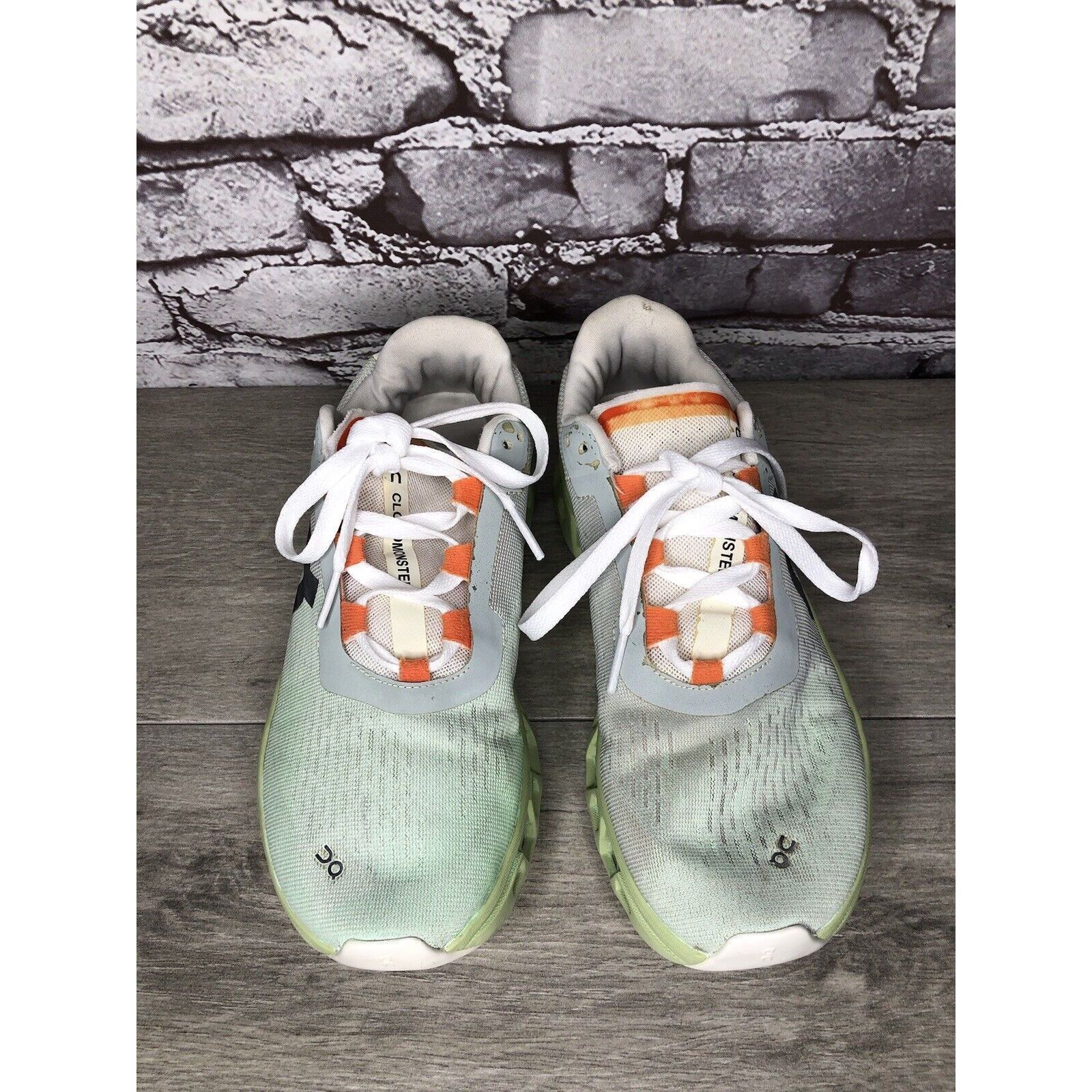 On On Cloud Wide Lime Green Gray White LaceUp Gym Running Shoes Size US 8 / IT 38 - 2 Thumbnail