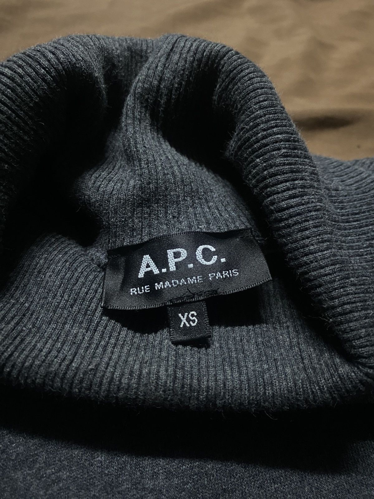 A.P.C. ❗️SALE❗️APC Japan Turtleneck Grey Sweatshirt Size US XS / EU 42 / 0 - 4 Thumbnail