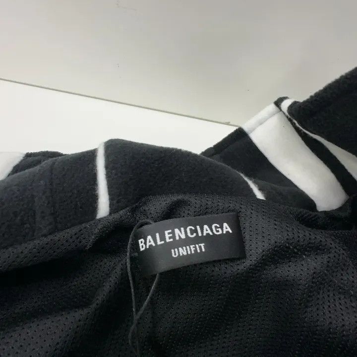 Balenciaga Balenciaga Retro Sports Logo Zip Jacket 0079-2507 Size US S / EU 44-46 / 1 - 6 Thumbnail
