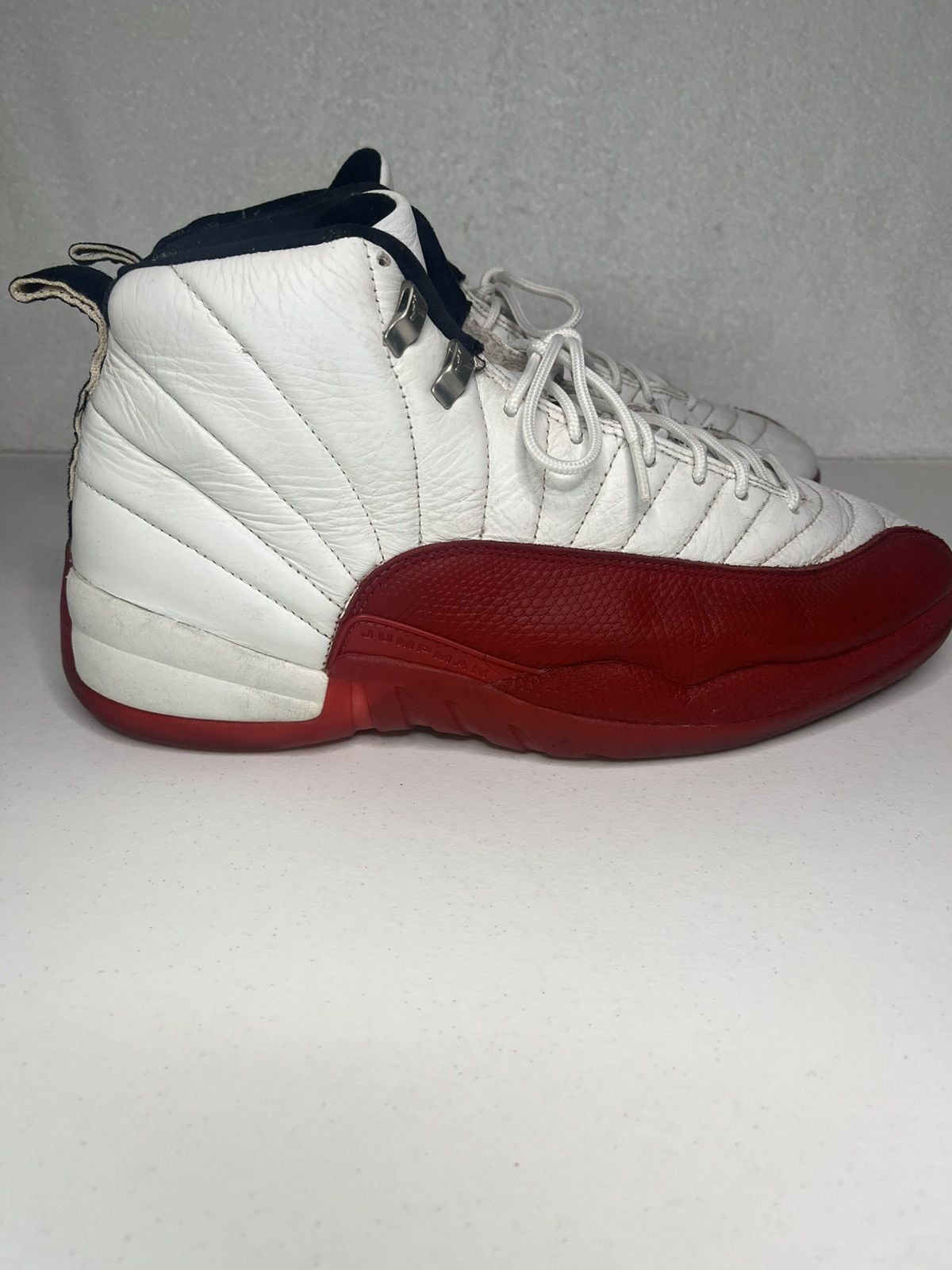Nike Nike Air Jordan 12 OG Cherry 1997 Size 14 Size US 14 / EU 47 - 1 Thumbnail