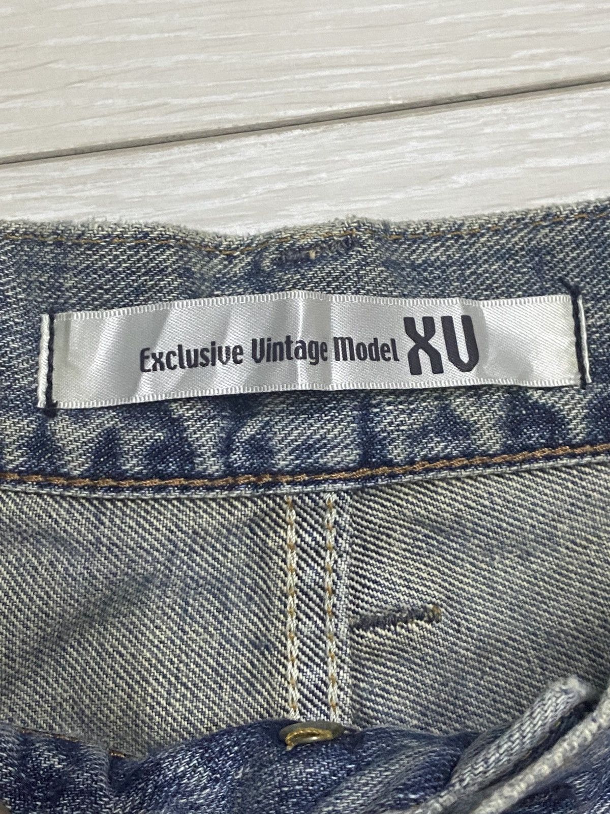 Edwin Excluxive Vintage Edwin Washed Distressed Flare Jeans Size US 33 - 13 Thumbnail